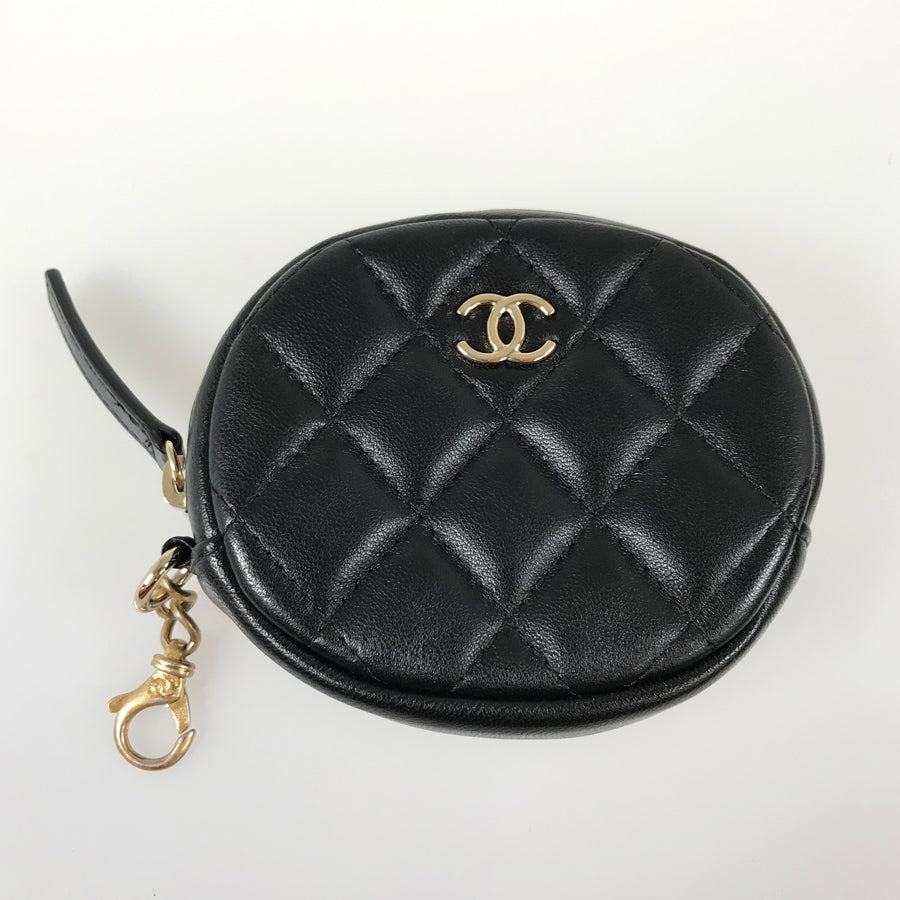 CHANEL Matelasse Shoulder bag