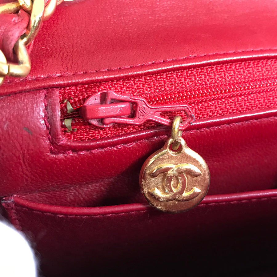 CHANEL Matelasse Shoulder bag