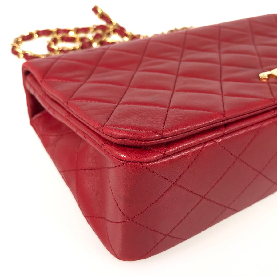 CHANEL Matelasse Shoulder bag