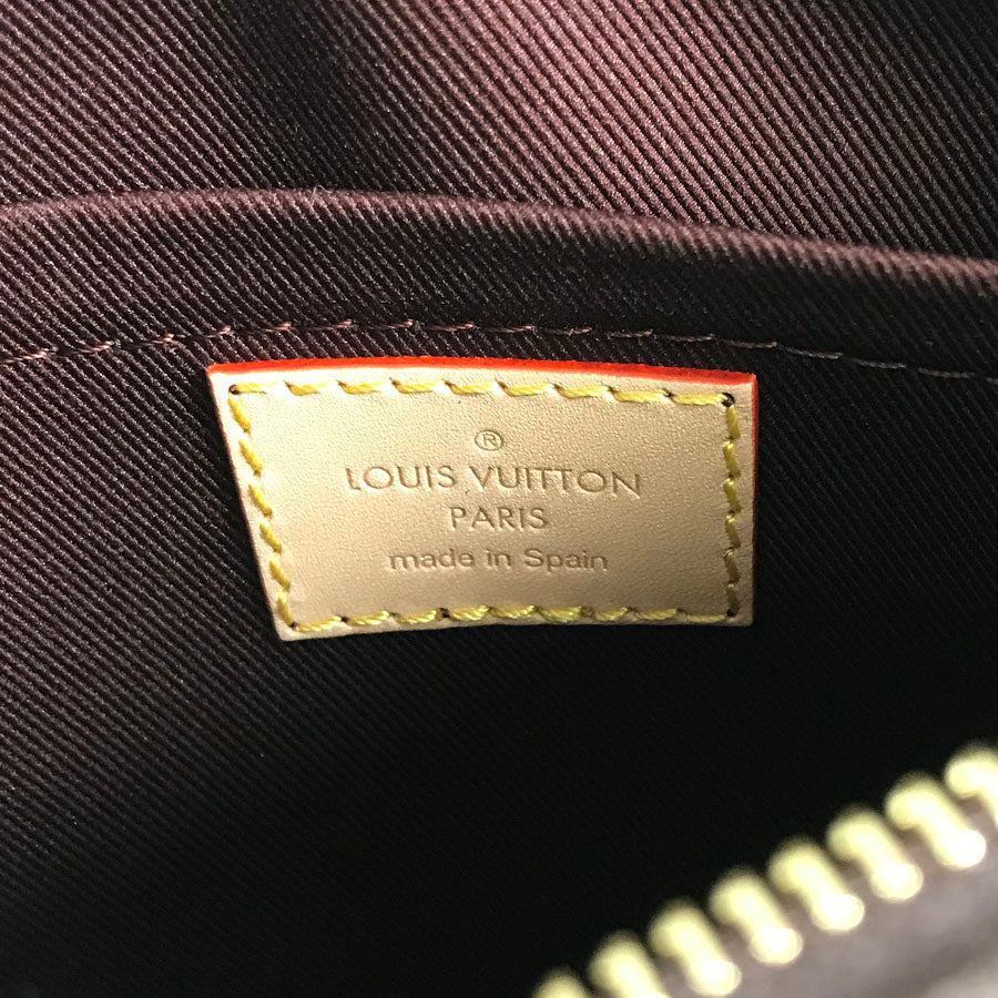 LOUIS VUITTON Monogram Croissant M46828 Shoulder bag