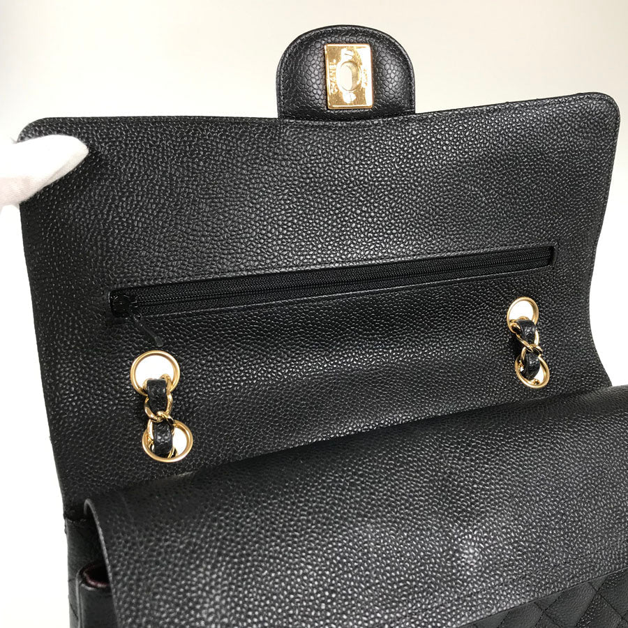 CHANEL Matelasse 25 Shoulder bag