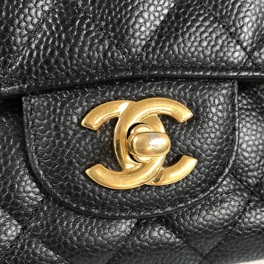 CHANEL Matelasse 25 Shoulder bag