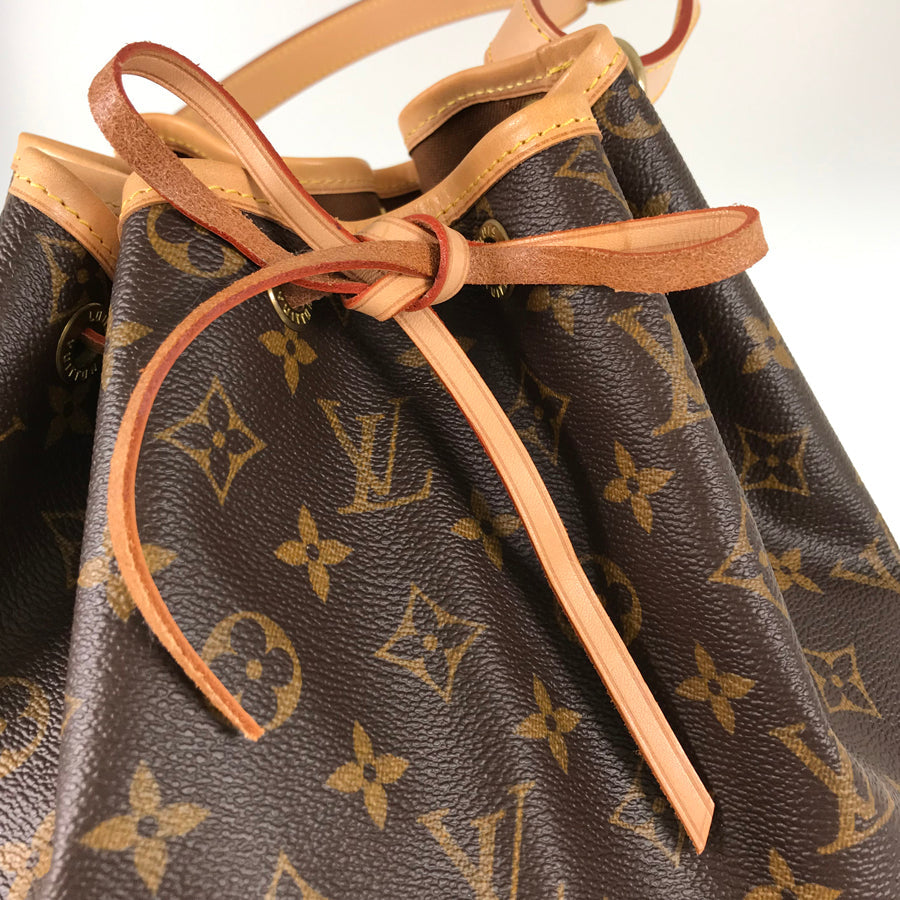 LOUIS VUITTON Monogram Noe M42224 Shoulder bag