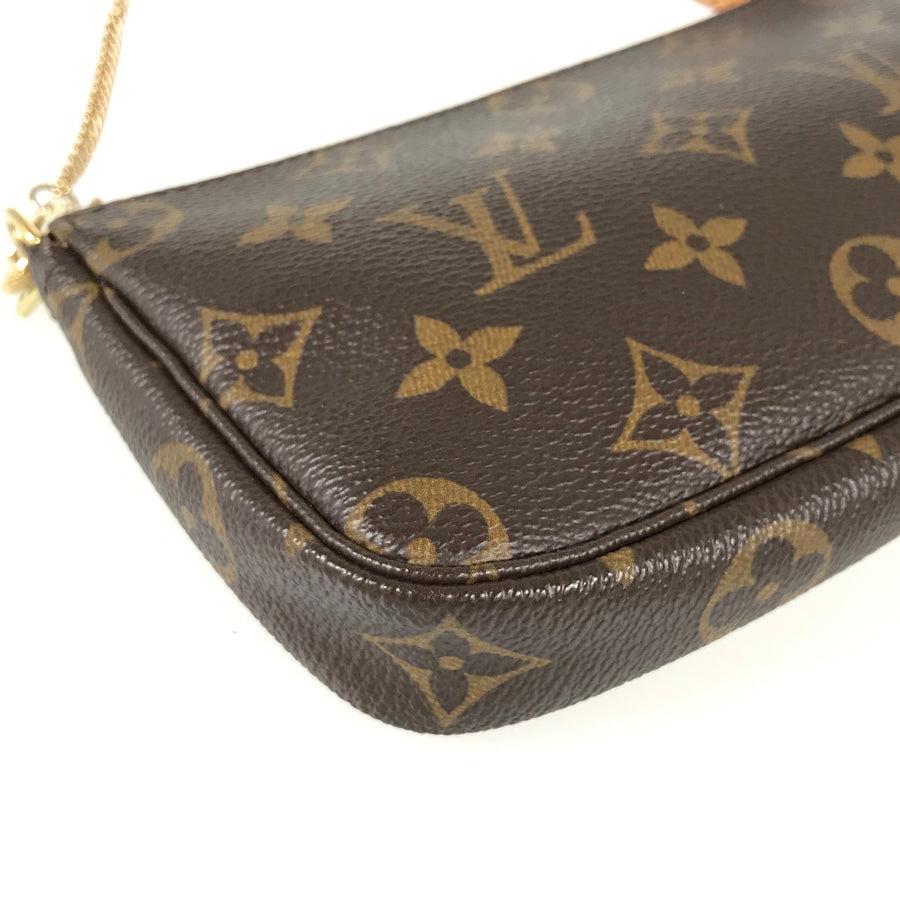 LOUIS VUITTON Monogram Mini Pochette Accessoire M58009 Pouch
