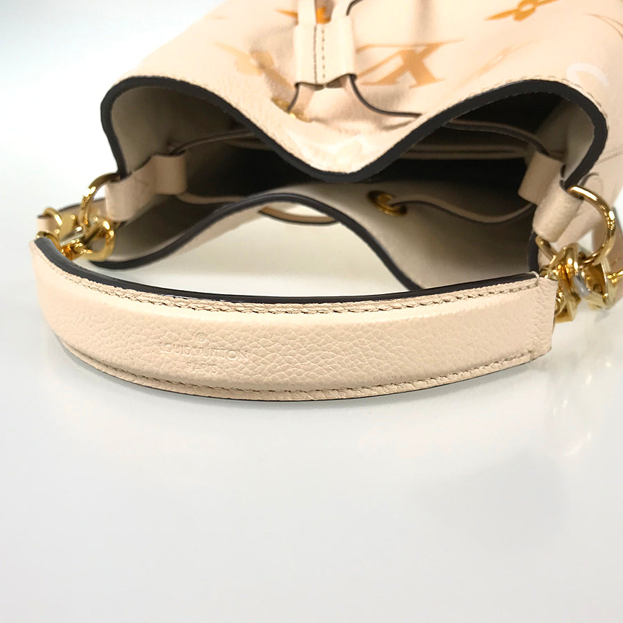 LOUIS VUITTON Monogram Empreinte Neo Noe BB M45716 Hand bag