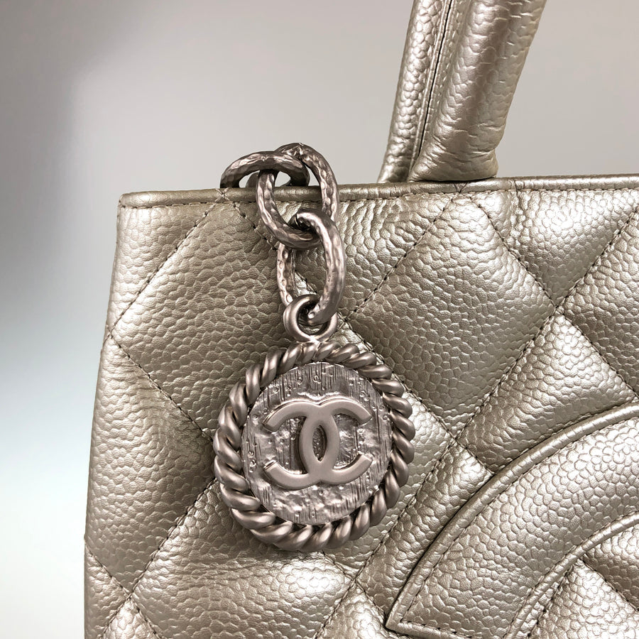 CHANEL Reissue Tote Tote bag
