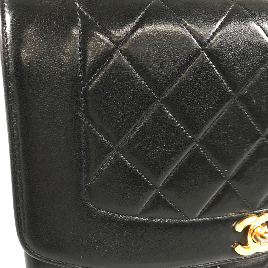 CHANEL Diana 25 Shoulder bag