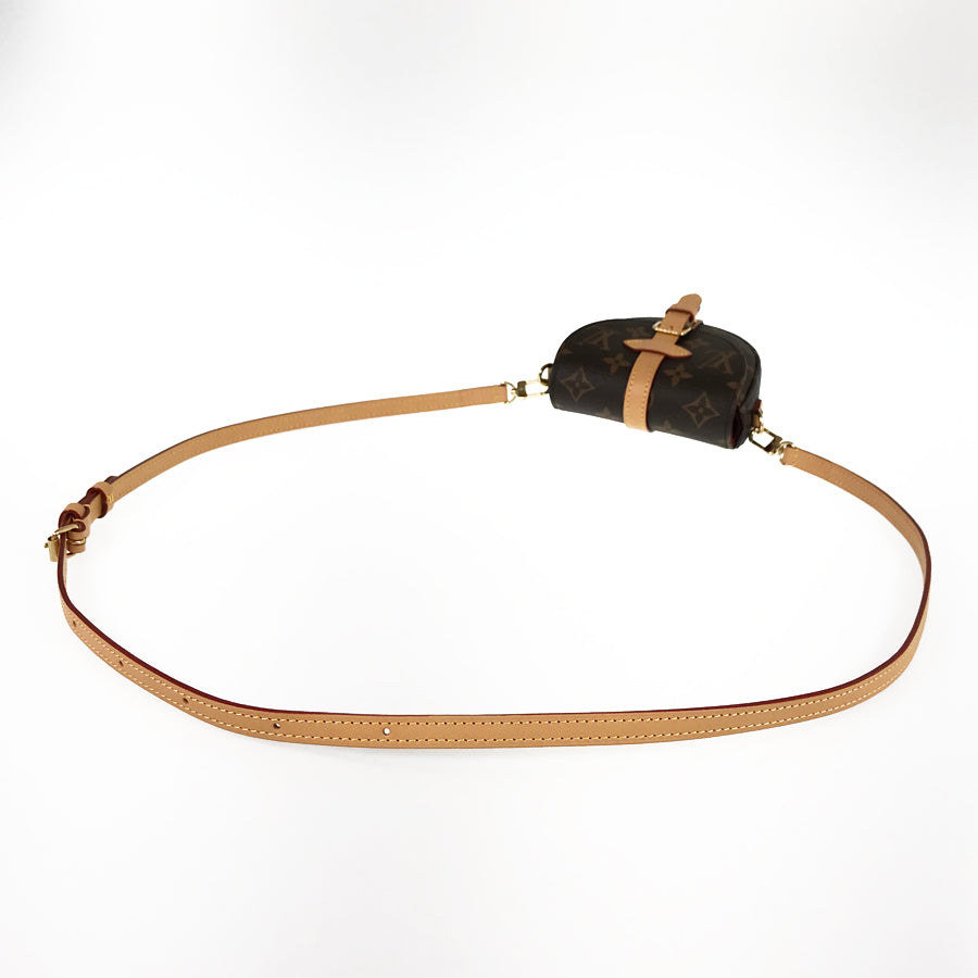 LOUIS VUITTON Monogram Micro Chantilly M46643 Shoulder bag