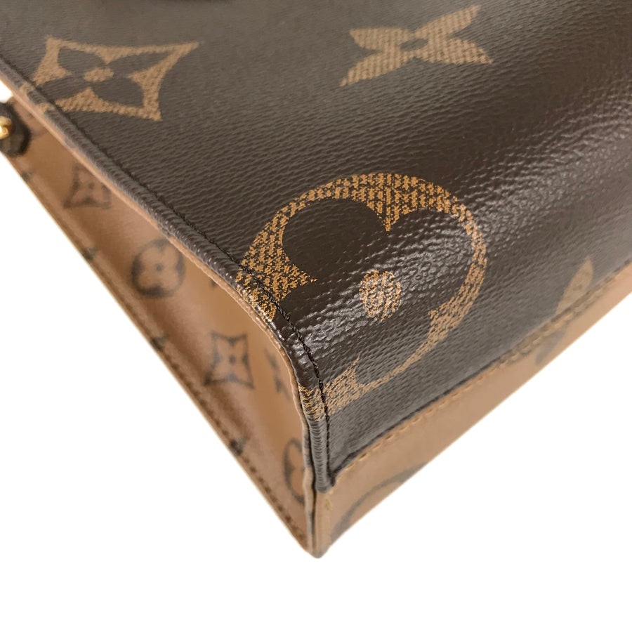 LOUIS VUITTON Monogram Giant Monogram reverse On The Go PM M46373 Hand bag