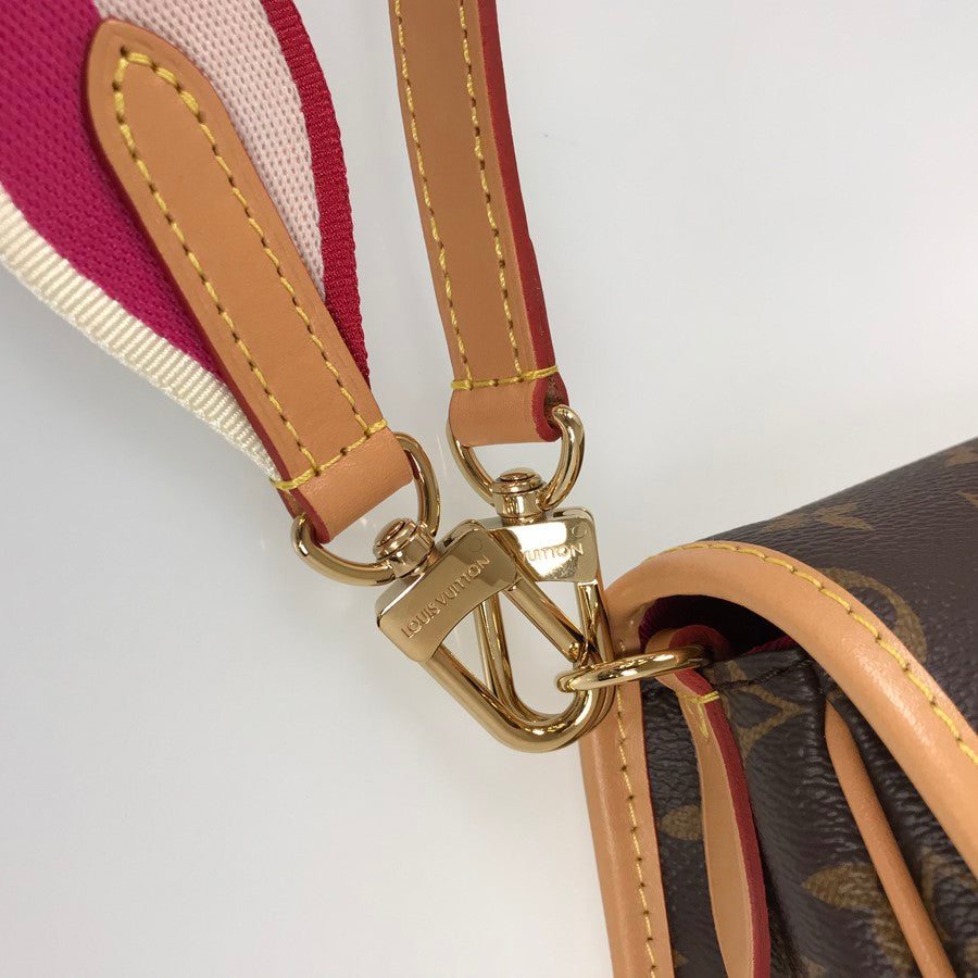 LOUIS VUITTON Monogram Diane NM PM M46049 Shoulder bag