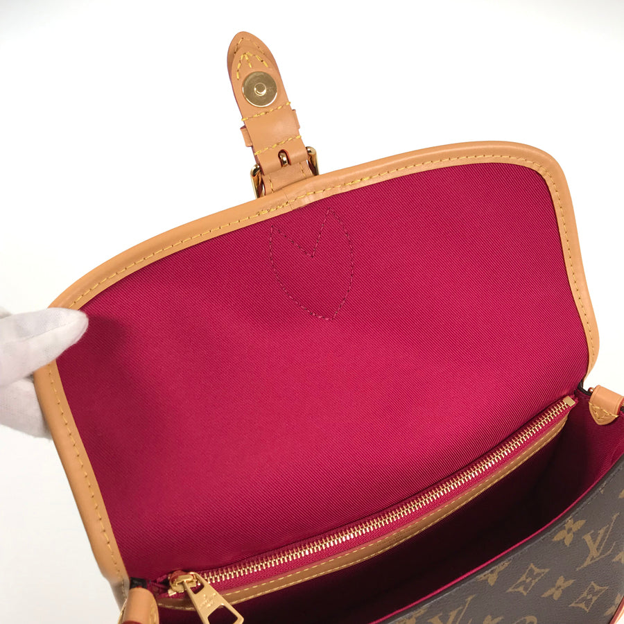 LOUIS VUITTON Monogram Diane NM PM M46049 Shoulder bag