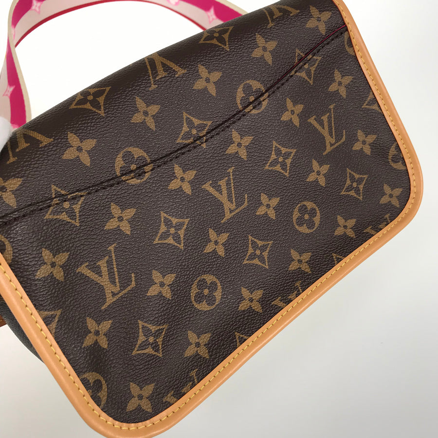 LOUIS VUITTON Monogram Diane NM PM M46049 Shoulder bag