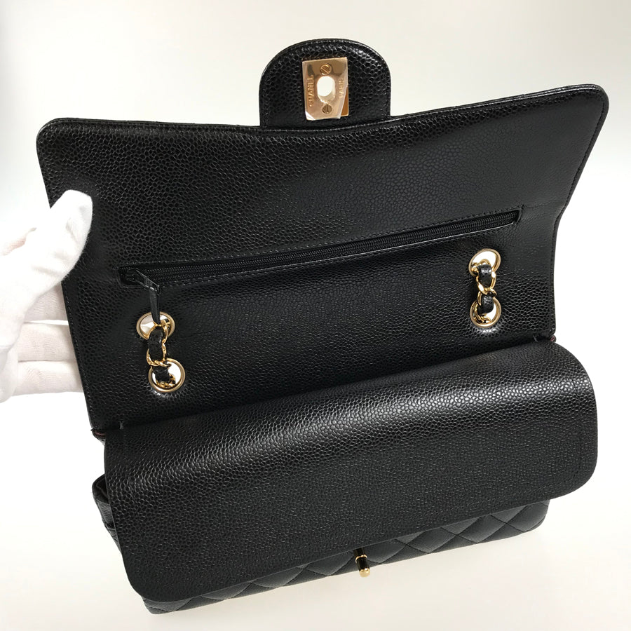 CHANEL Matelasse 25 Shoulder bag
