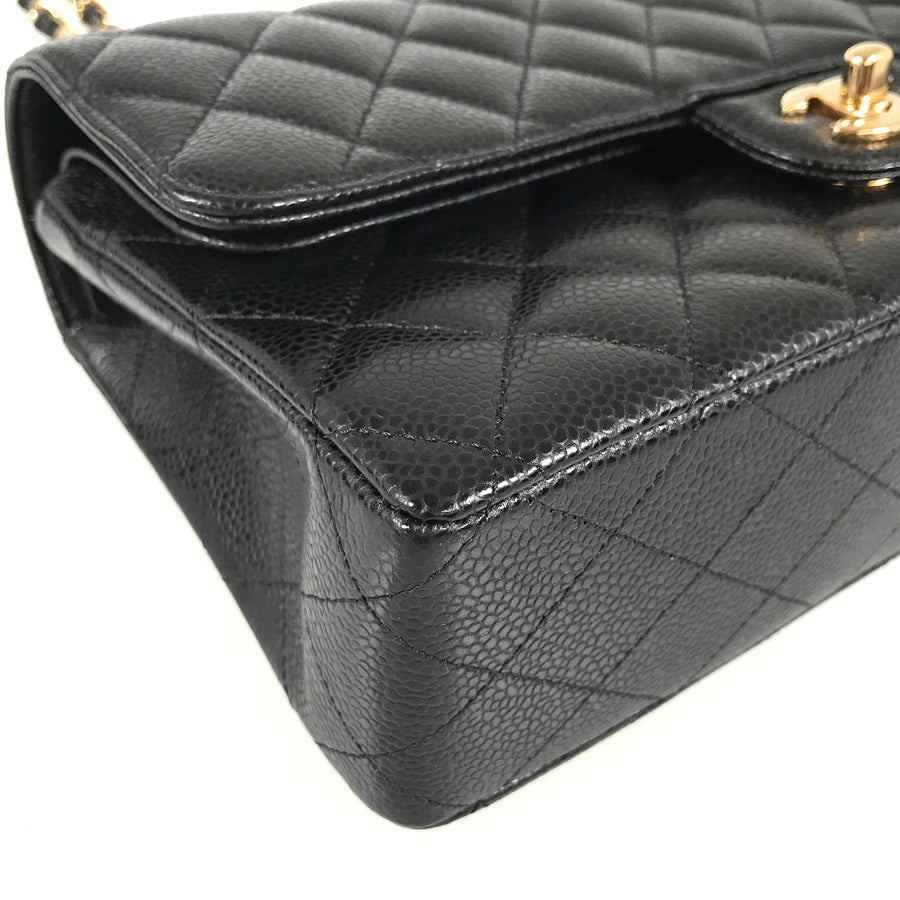 CHANEL Matelasse 25 Shoulder bag