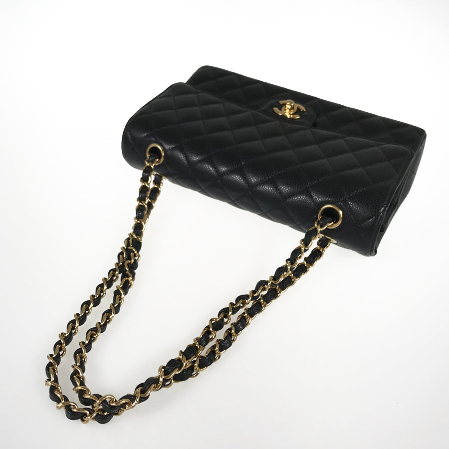 CHANEL Matelasse 25 Shoulder bag