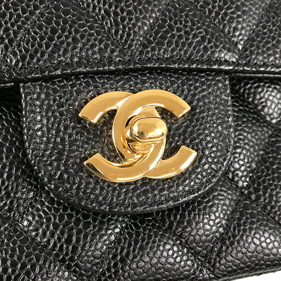 CHANEL Matelasse 25 Shoulder bag