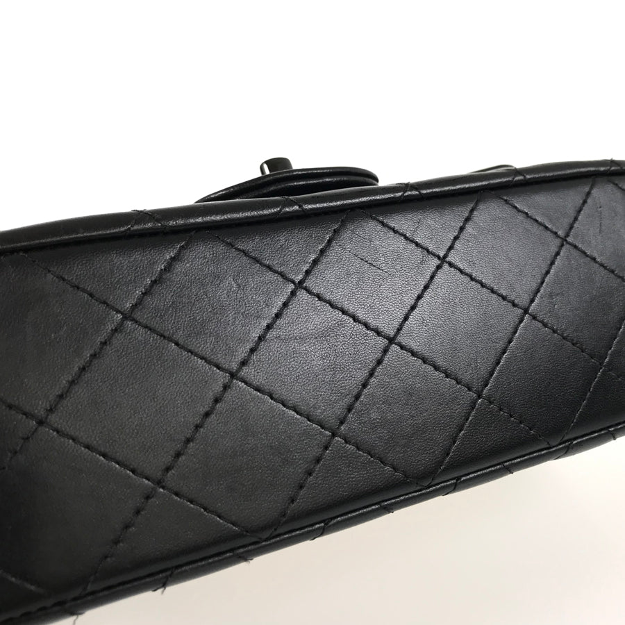 CHANEL Matelasse Shoulder bag