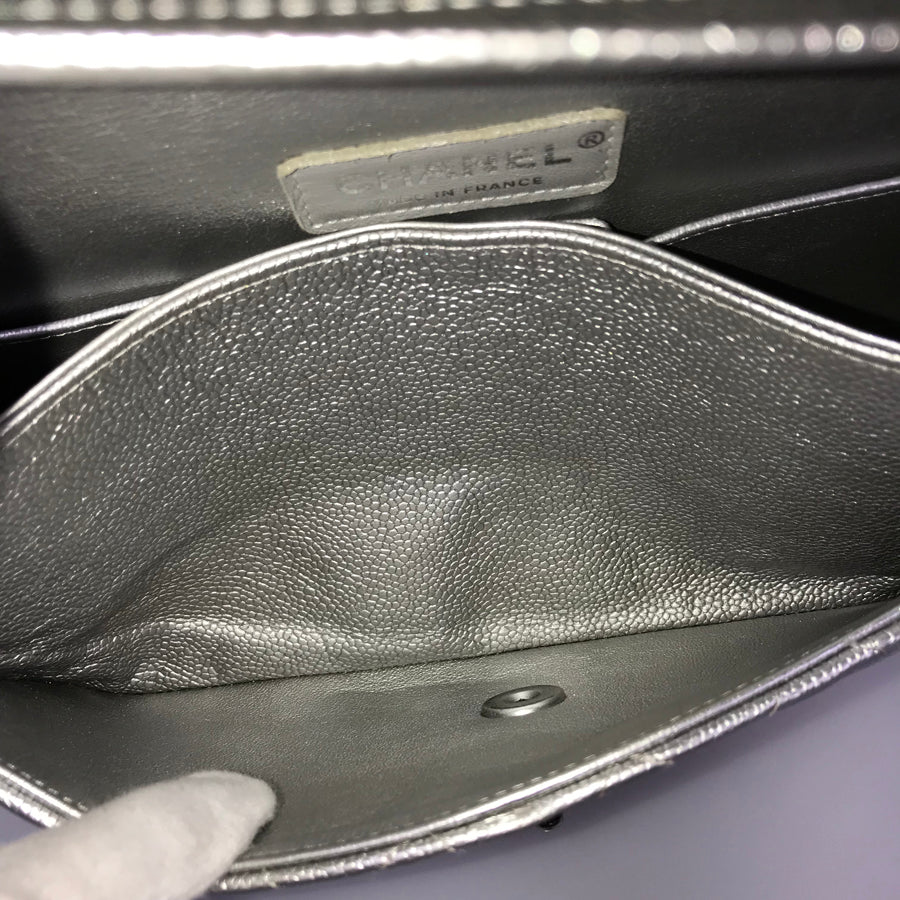 CHANEL Matelasse 25 Shoulder bag