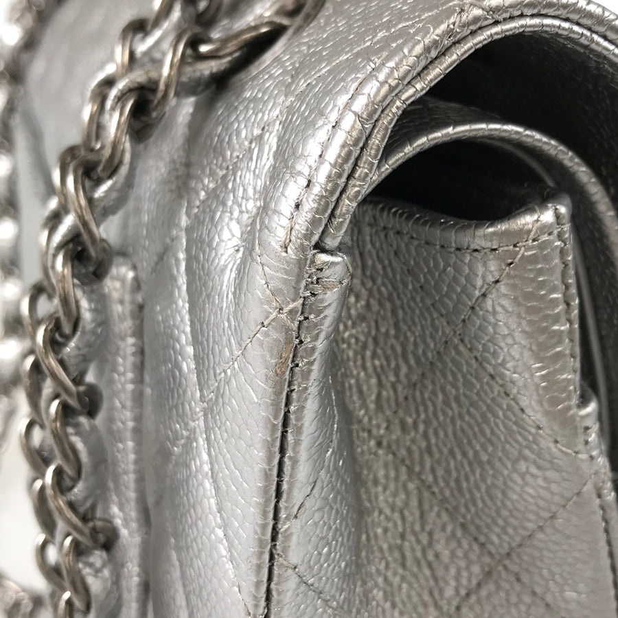 CHANEL Matelasse 25 Shoulder bag