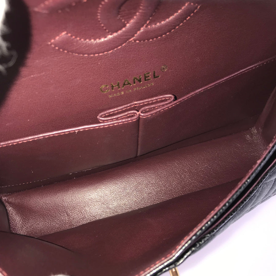 CHANEL Matelasse 25 Shoulder bag