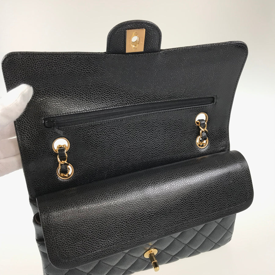CHANEL Matelasse 25 Shoulder bag