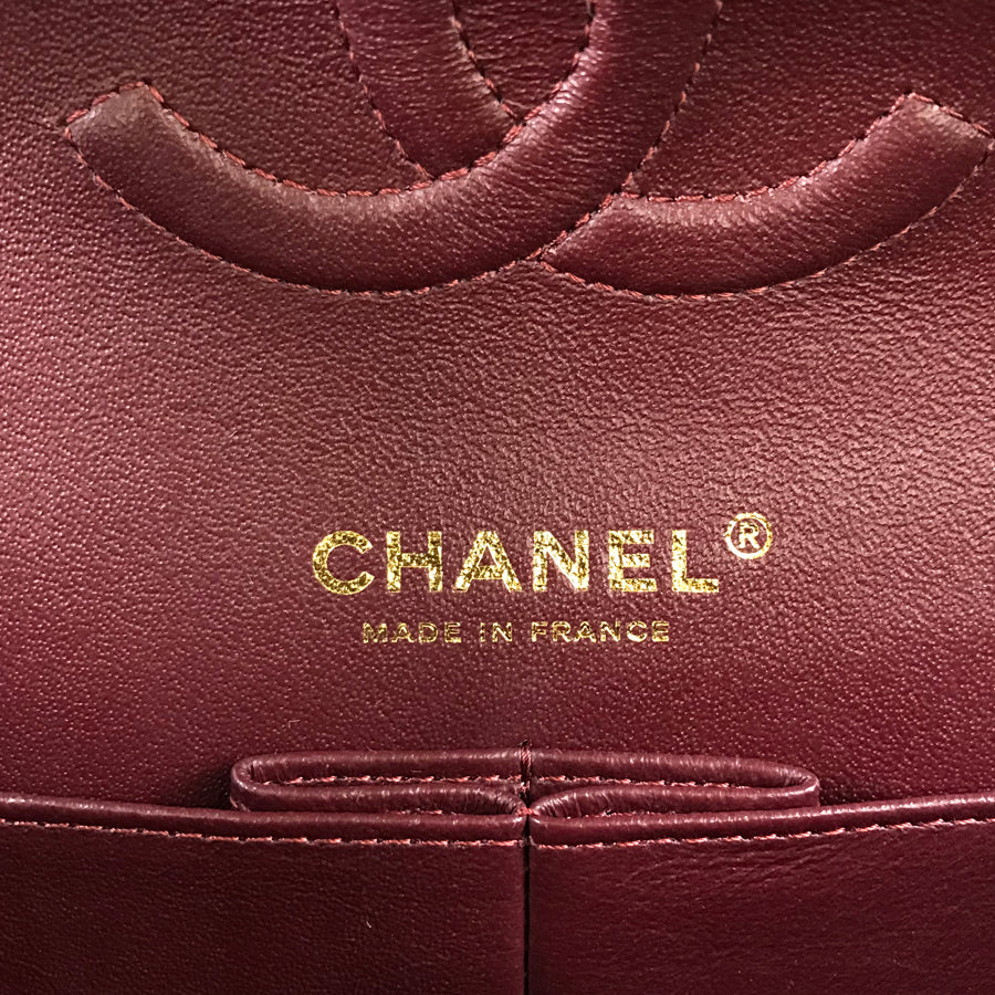 CHANEL Matelasse 25 Shoulder bag