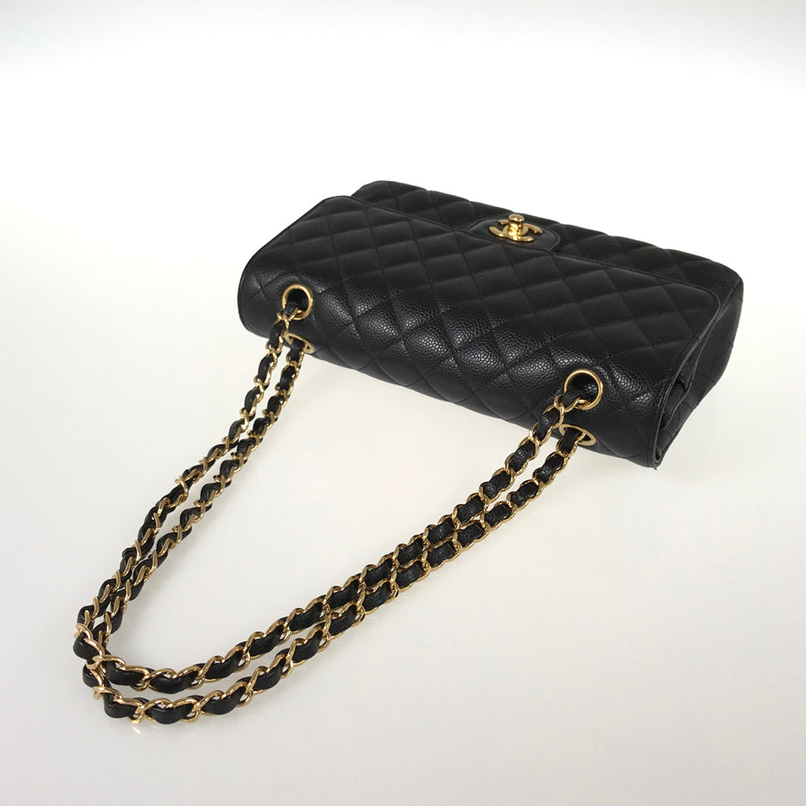 CHANEL Matelasse 25 Shoulder bag