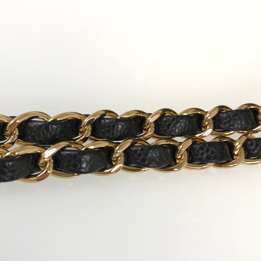 CHANEL Matelasse 25 Shoulder bag