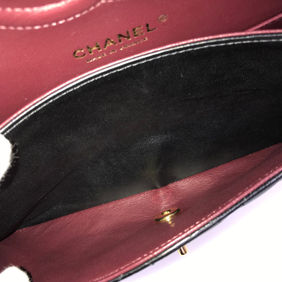 CHANEL Matelasse 25 Shoulder bag