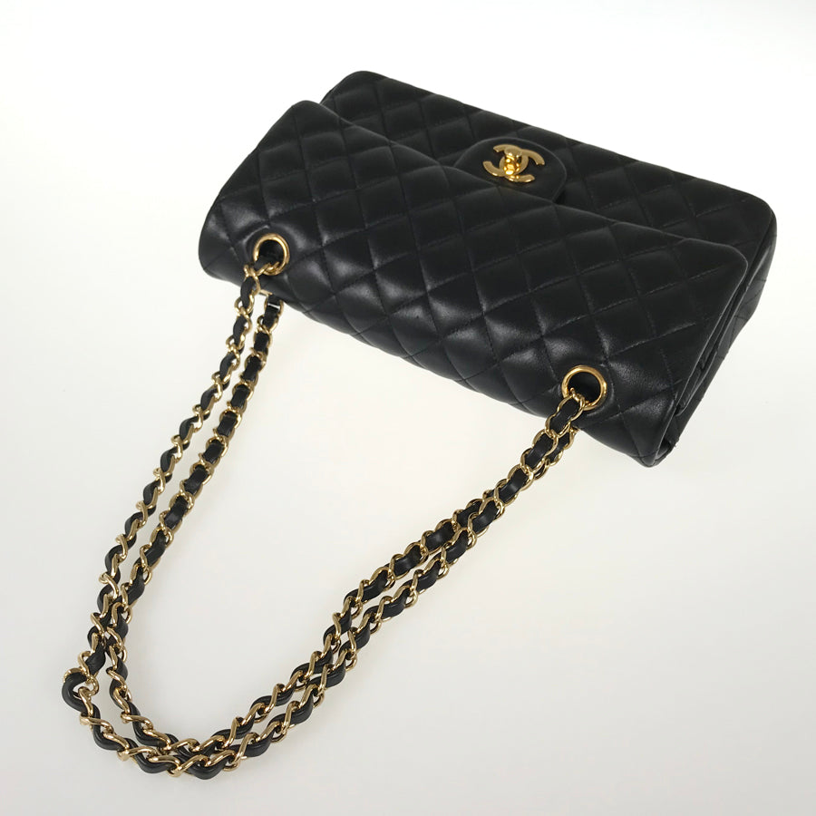 CHANEL Matelasse 25 Shoulder bag