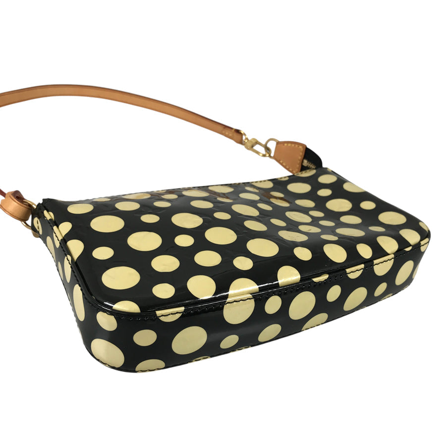 LOUIS VUITTON Vernis Dot Infinity Pochette Accessoires M91427 Pouch