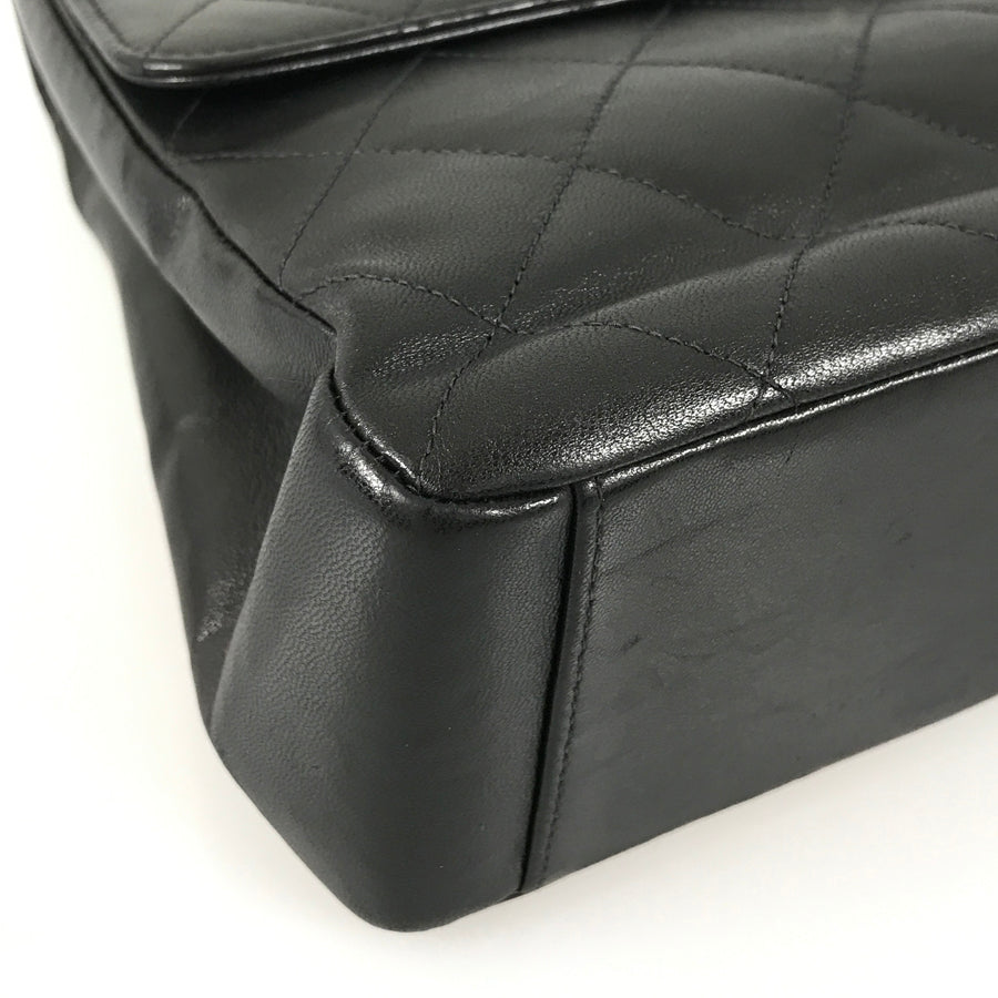 CHANEL Matelasse Shoulder bag