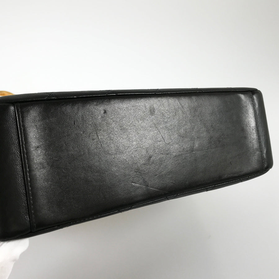 CHANEL Matelasse Shoulder bag