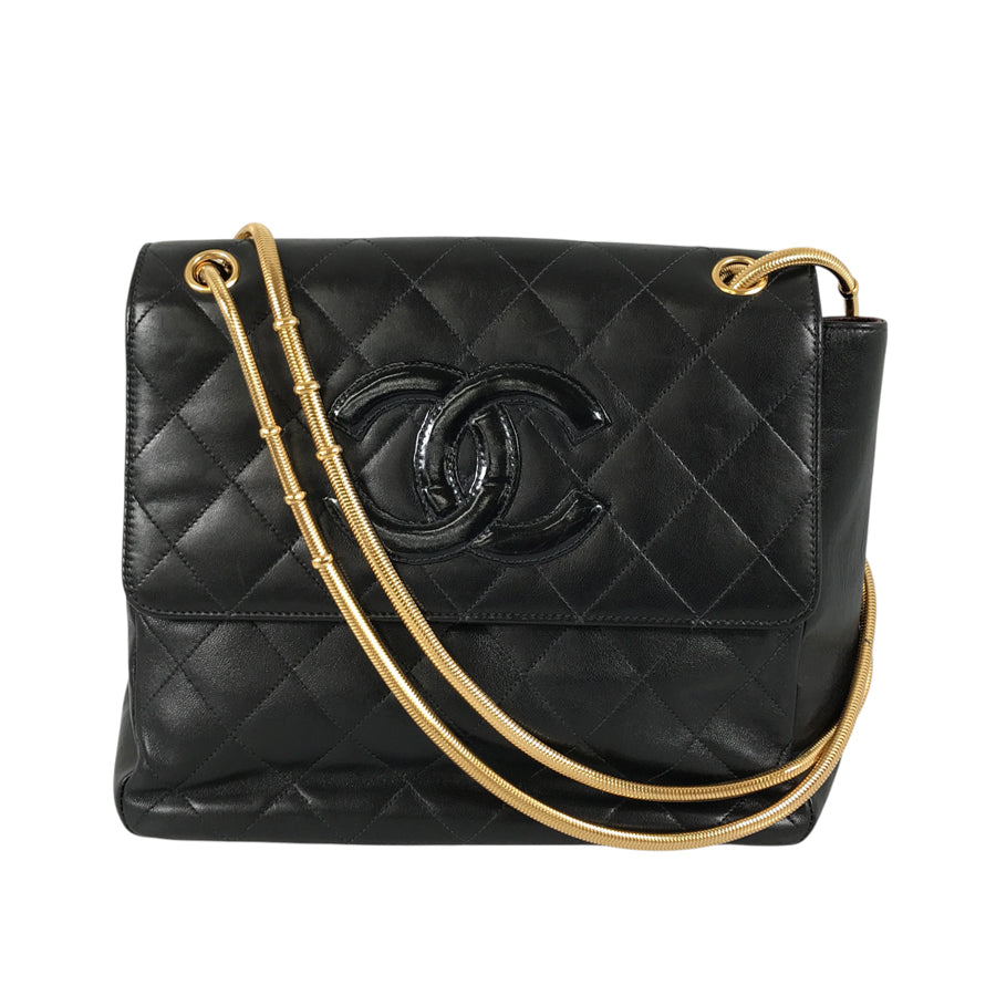 CHANEL Matelasse Shoulder bag
