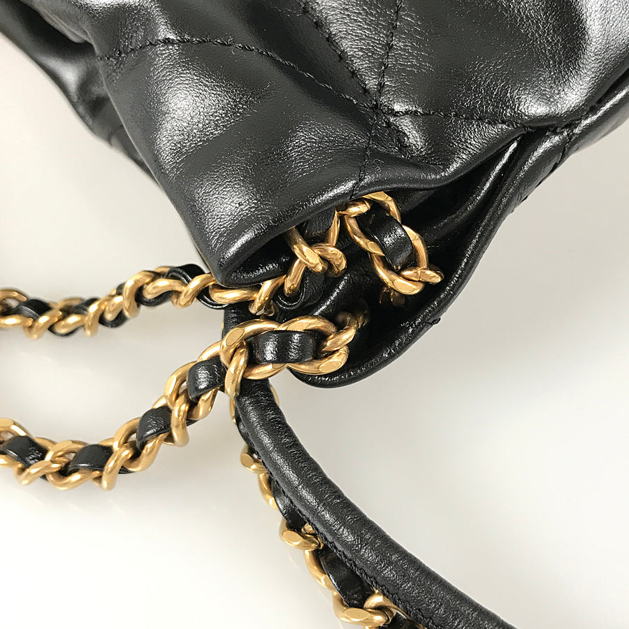 CHANEL Chanel 22 mini AS3980 Shoulder bag