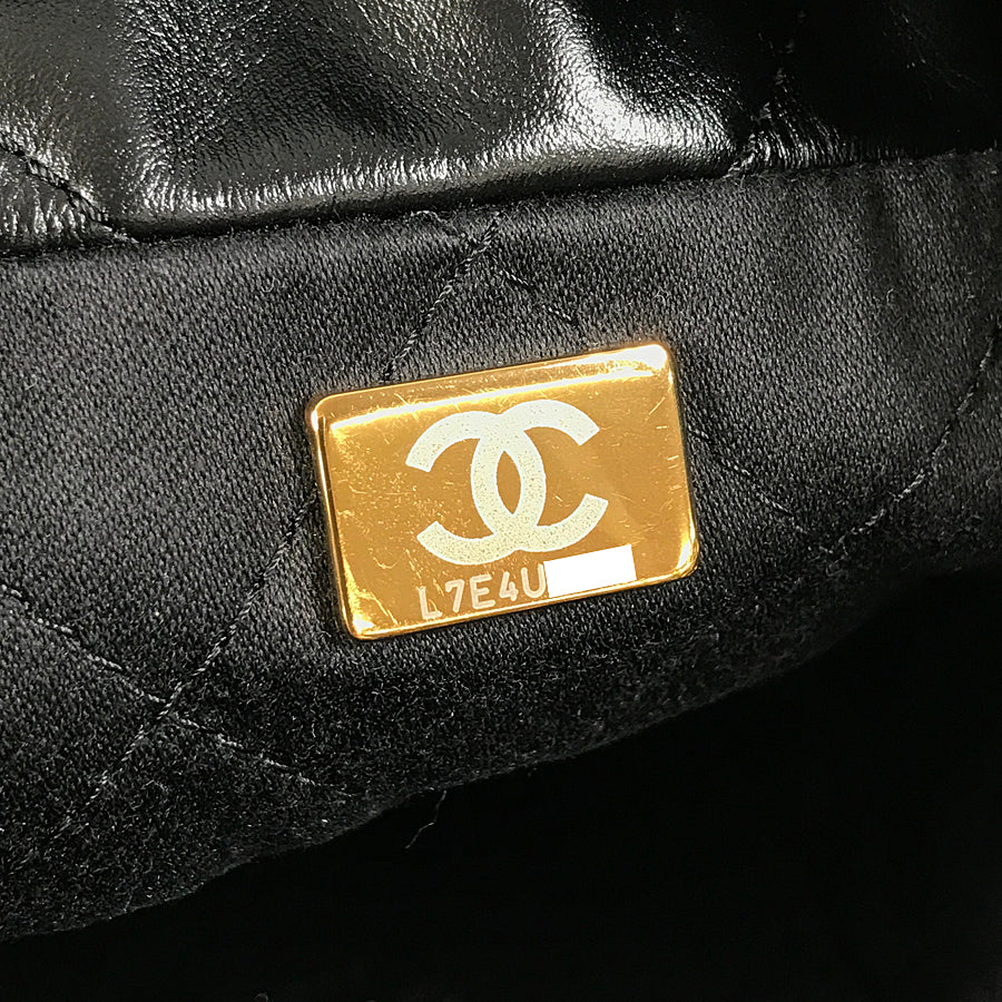 CHANEL Chanel 22 mini AS3980 Shoulder bag