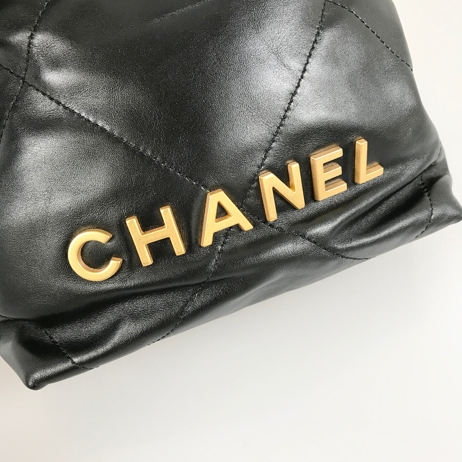 CHANEL Chanel 22 mini AS3980 Shoulder bag