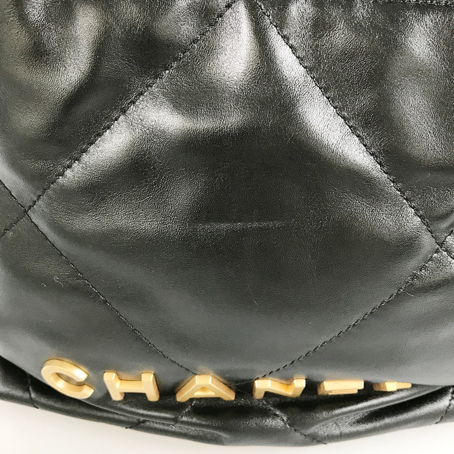 CHANEL Chanel 22 mini AS3980 Shoulder bag