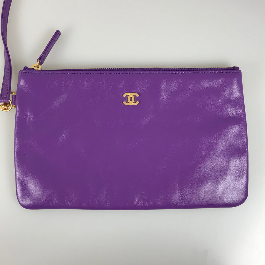 CHANEL Chanel 22 Small Shoulder bag