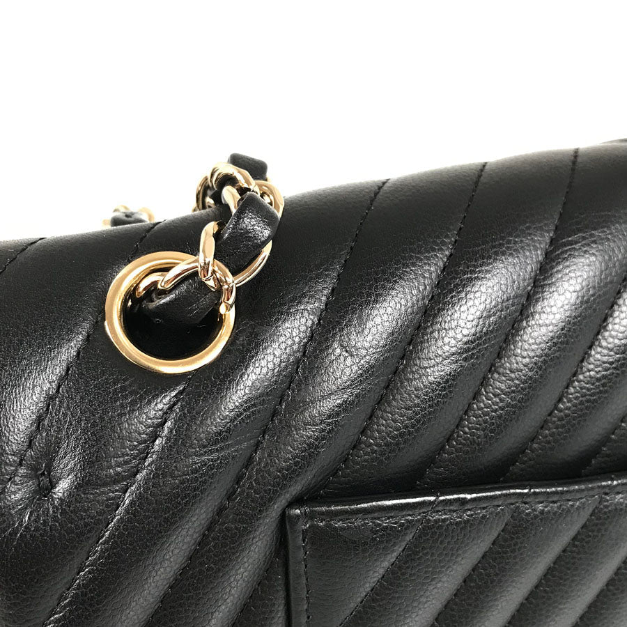 CHANEL V Stitch Shoulder bag