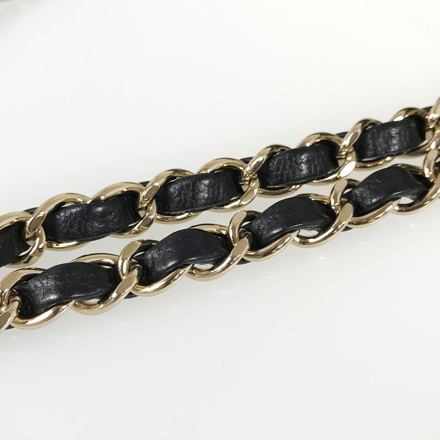 CHANEL V Stitch Shoulder bag