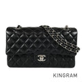 CHANEL Matelasse 25 Shoulder bag