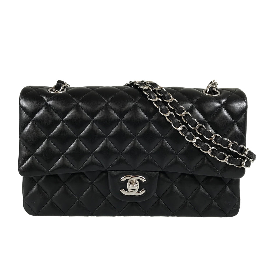 CHANEL Matelasse 25 Shoulder bag
