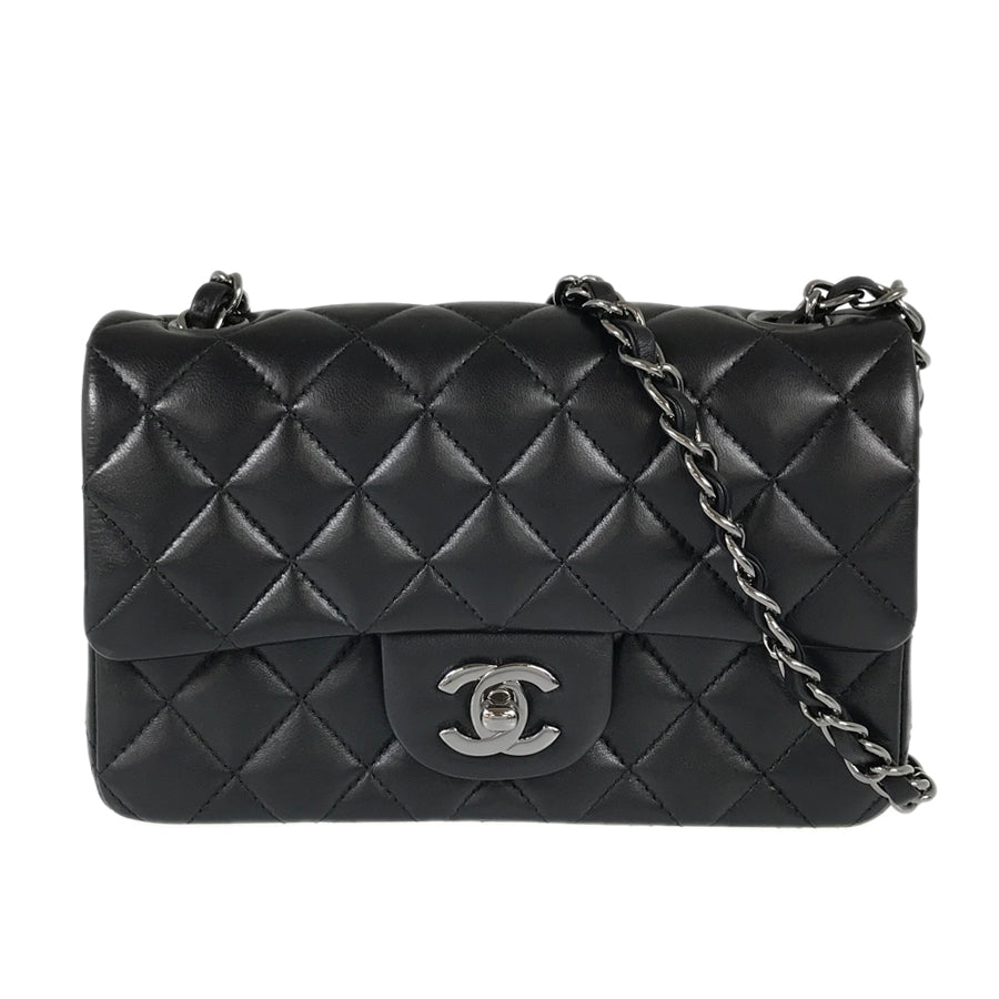 CHANEL Mini Matelasse 20 Shoulder bag