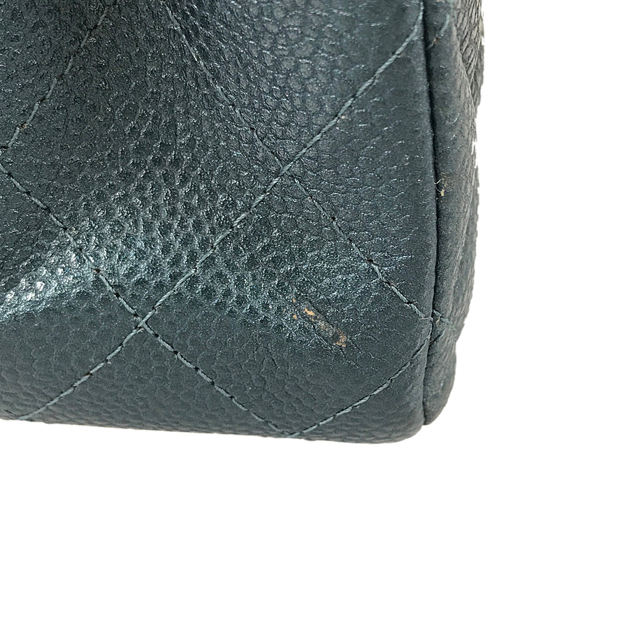 CHANEL Matelasse 25 Shoulder bag