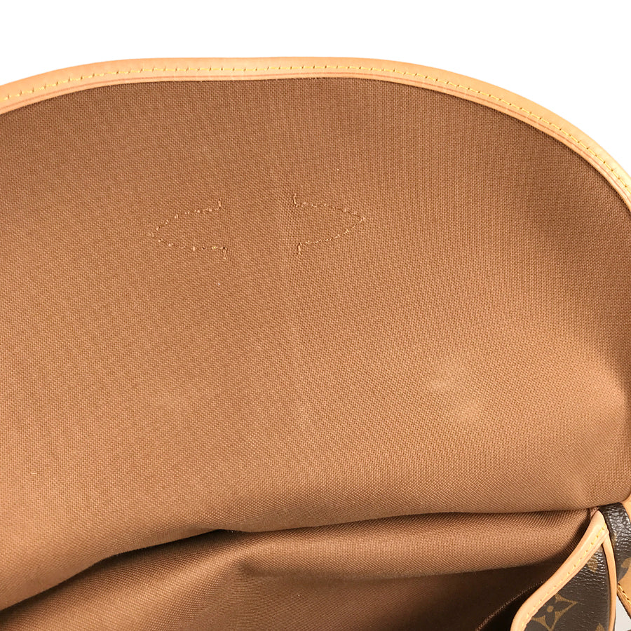 LOUIS VUITTON Monogram Saumur 30 M42256 Shoulder bag