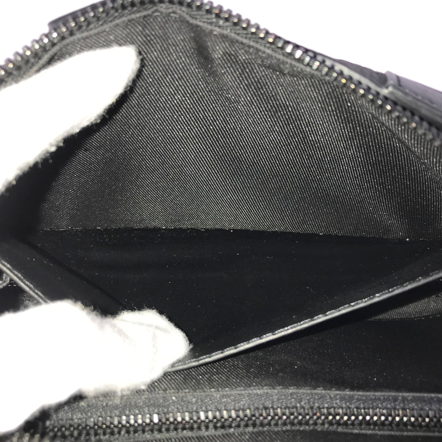 LOUIS VUITTON Taurillon Leather Soft Trunk Wallet M80224 Shoulder bag