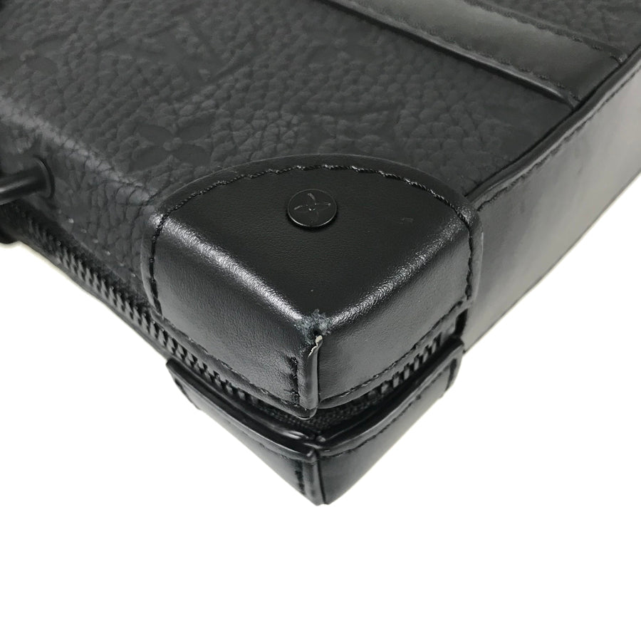 LOUIS VUITTON Taurillon Leather Soft Trunk Wallet M80224 Shoulder bag