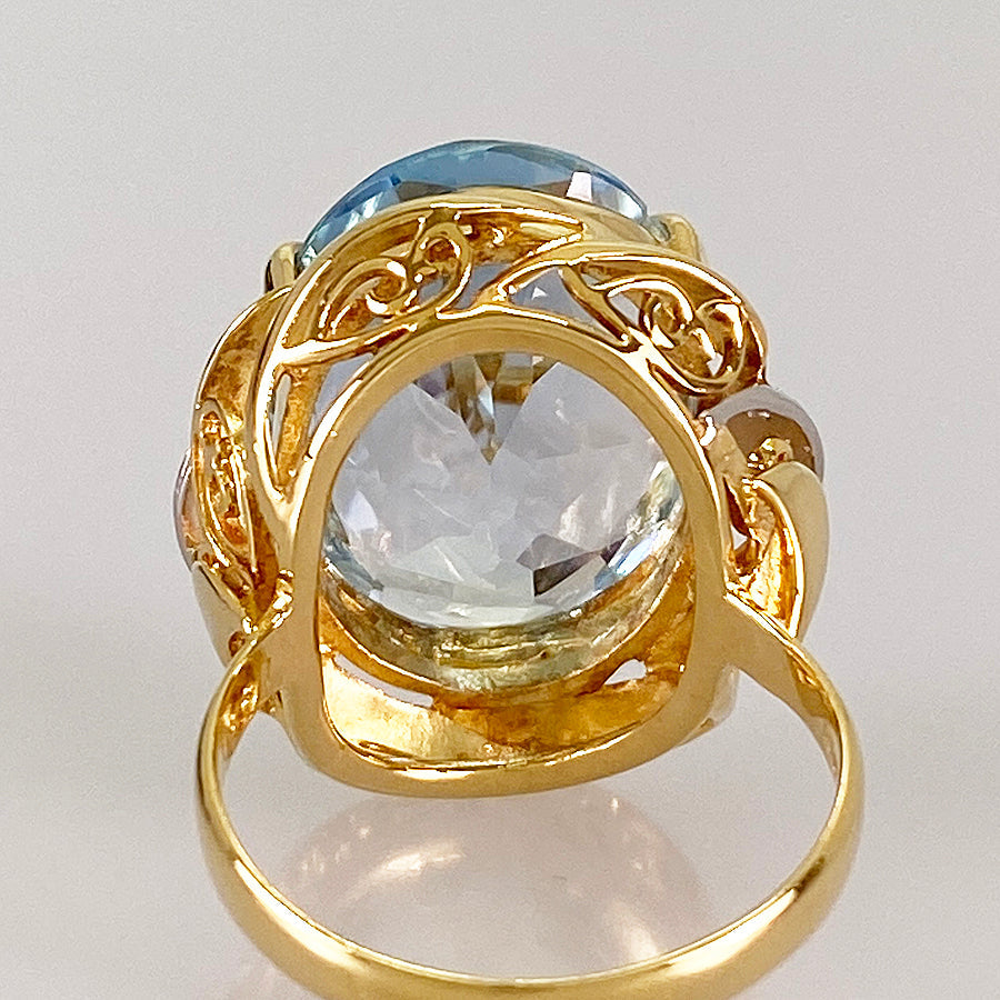 Ring Yellow gold Platinum Blue Topaz