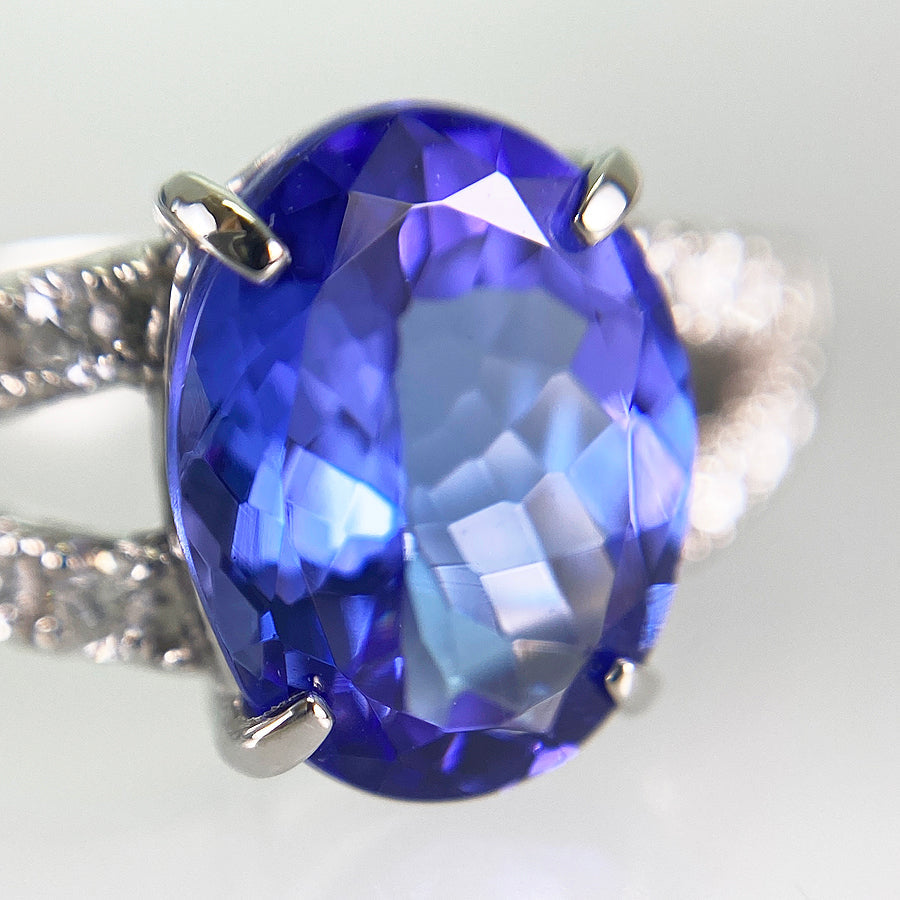 Ring Platinum Tanzanite